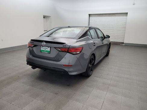 Used 2023 Nissan Sentra SR w/ Midnight Edition Package FWD image 9