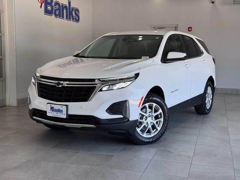 Certified 2023 Chevrolet Equinox LT AWD/4WD image 2