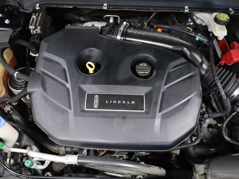 Used 2017 Lincoln MKZ Reserve w/ Climate Package image 39