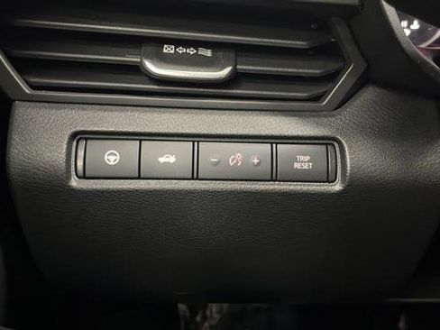Used 2025 Nissan Altima 2.5 SL AWD/4WD image 30