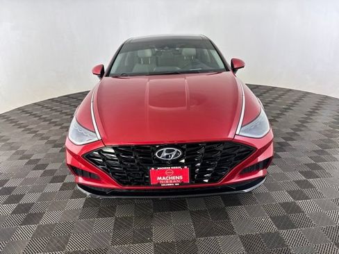 Used 2020 Hyundai Sonata Limited FWD image 2