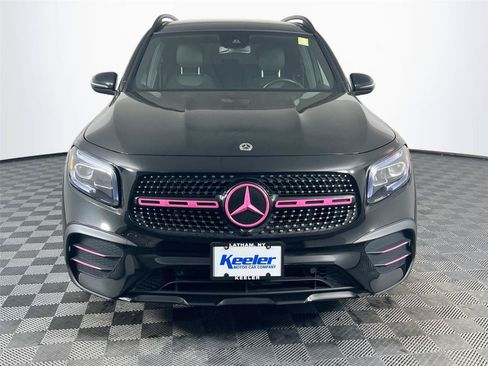 Used 2022 Mercedes-Benz GLB 250 4MATIC image 9