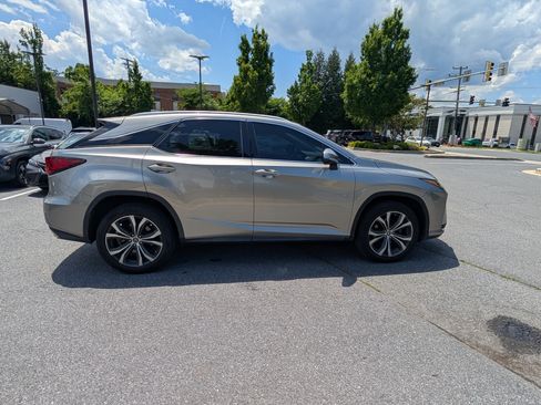 Used 2019 Lexus RX 350 AWD w/ Navigation Package image 2
