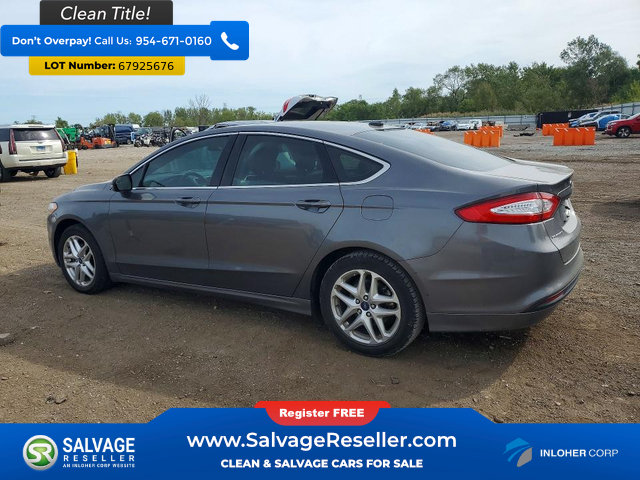 Used 2013 Ford Fusion SE FWD image 3
