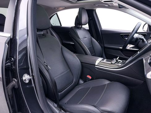 Used 2022 Mercedes-Benz C 300 Sedan image 37