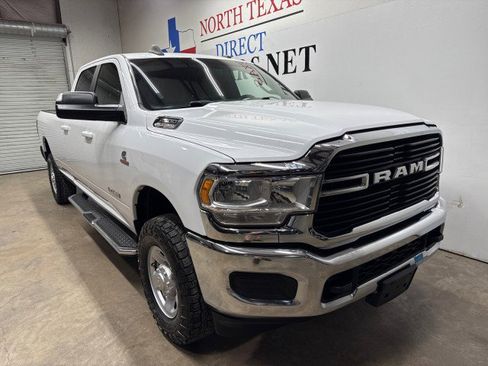 Used 2021 RAM 2500 Big Horn image 2