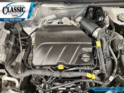 Used 2025 Chevrolet Trax ACTIV w/ Driver Confidence Package FWD image 30
