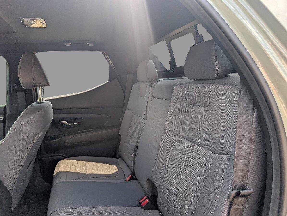 Used 2024 Hyundai Santa Cruz SEL w/ Activity Package FWD image 35