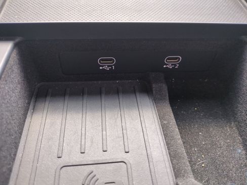 Used 2025 Audi SQ7 Premium Plus w/ Executive Package image 24