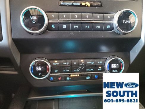 Used 2020 Ford Expedition XLT w/ Equipment Group 202A image 24