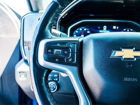 Used 2022 Chevrolet Silverado 1500 LTZ w/ LTZ Premium Package AWD/4WD image 13