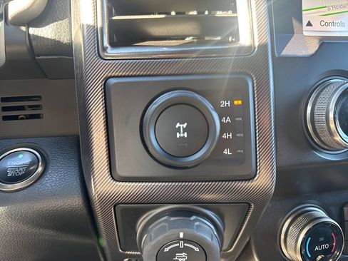 Used 2019 Ford F150 Raptor w/ Equipment Group 802A Luxury image 26