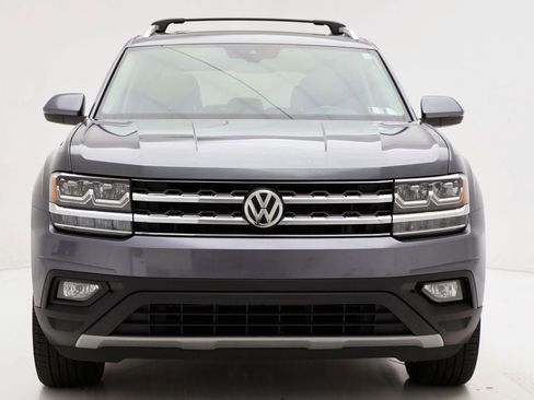 Used 2019 Volkswagen Atlas SE w/ Panoramic Sunroof Package image 5