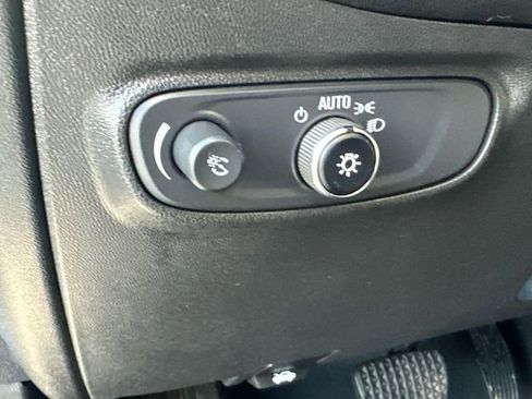 Certified 2024 Chevrolet Equinox RS image 27