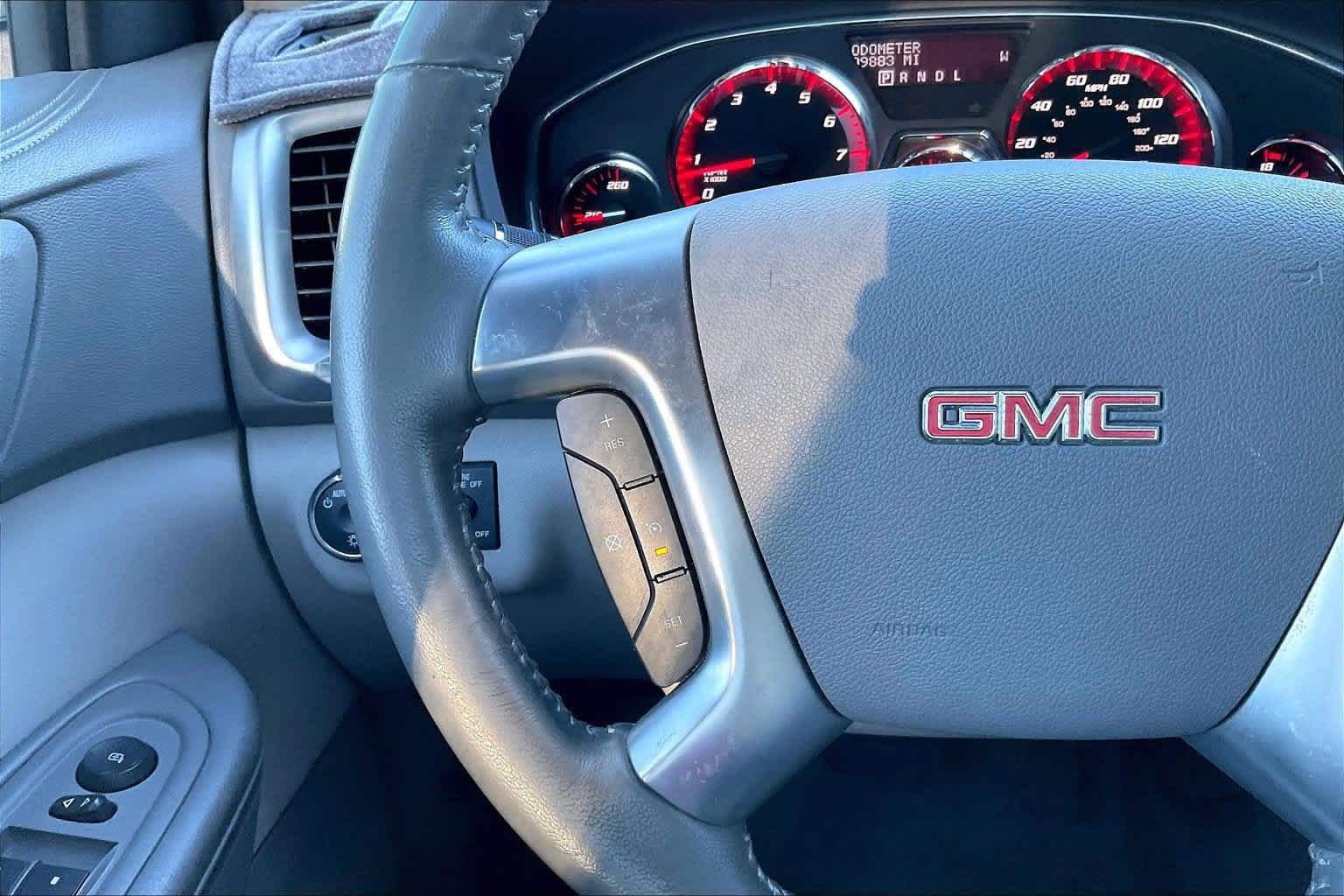 Used 2013 GMC Acadia SLE FWD image 24