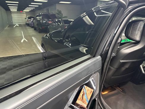 Used 2025 BMW 740i w/ Premium Package image 64