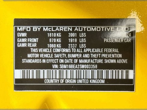 Used 2025 McLaren Artura Spider RWD image 13