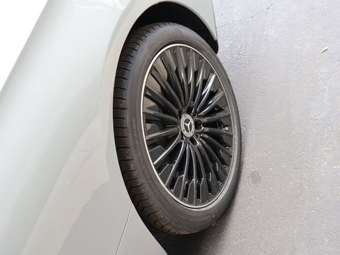 New 2026 Mercedes-Benz CLE 450 4MATIC Coupe image 41