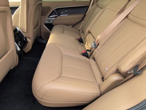 New 2026 Land Rover Range Rover SE image 20