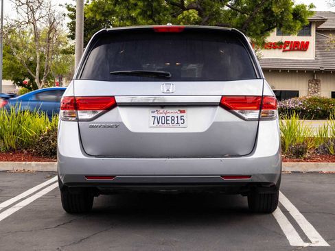Used 2016 Honda Odyssey EX-L image 5