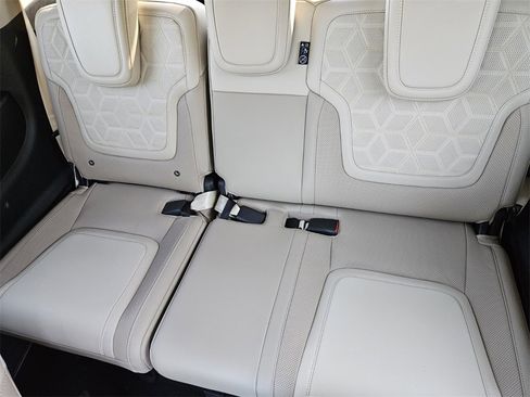 New 2026 Nissan Armada Platinum image 6