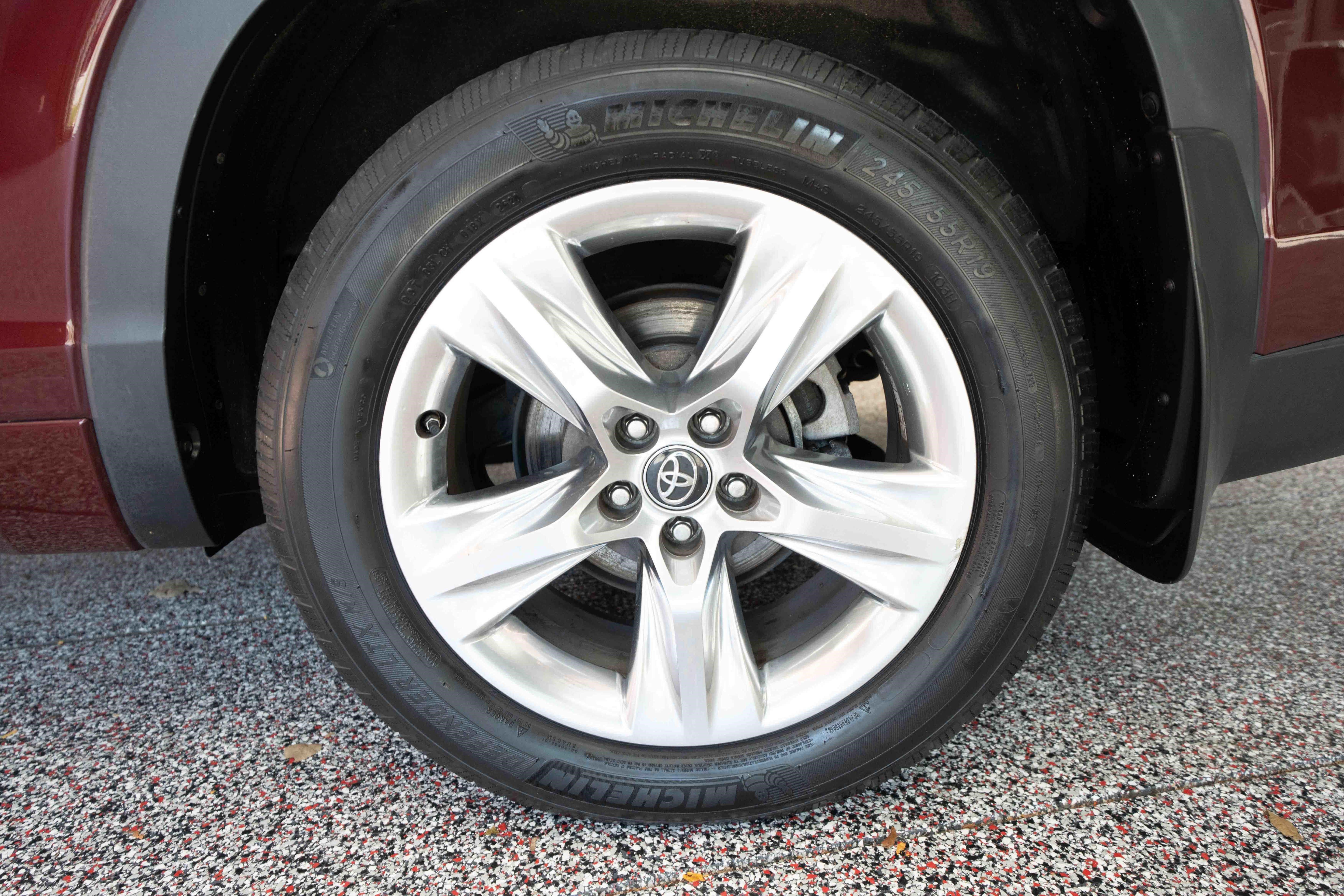 Used 2016 Toyota Highlander Limited AWD/4WD image 30