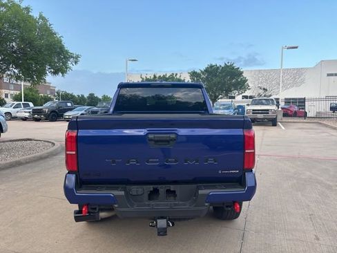 Used 2024 Toyota Tacoma TRD Off-Road image 6