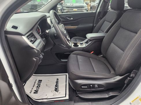 Used 2021 GMC Acadia SLE w/ Driver Convenience Package image 36