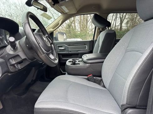 Used 2019 RAM 2500 Big Horn image 12