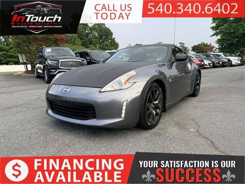 Used 2015 Nissan 370Z Touring RWD image 1