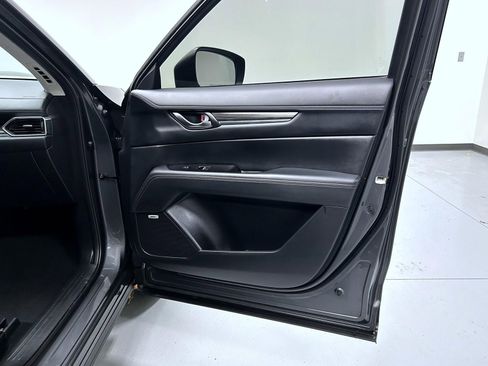 Used 2022 MAZDA CX-5 AWD 2.5 S w/ Premium Package image 16