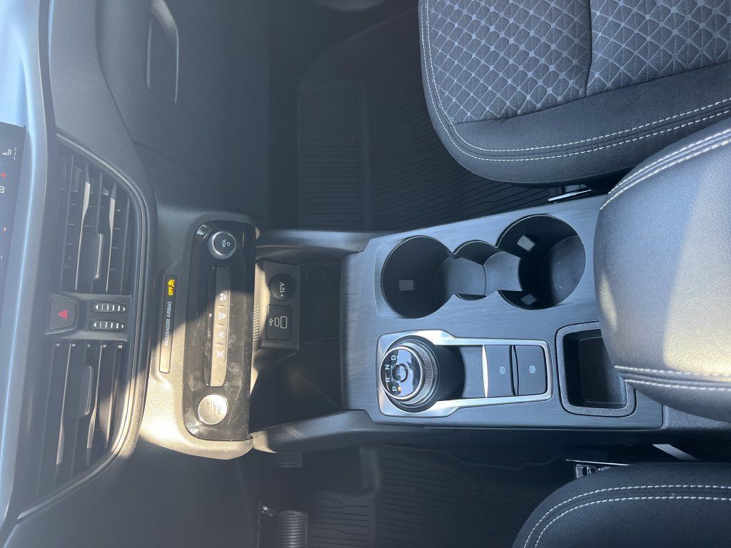 Used 2026 Ford Escape Active w/ Tech Pack #1 FWD image 24