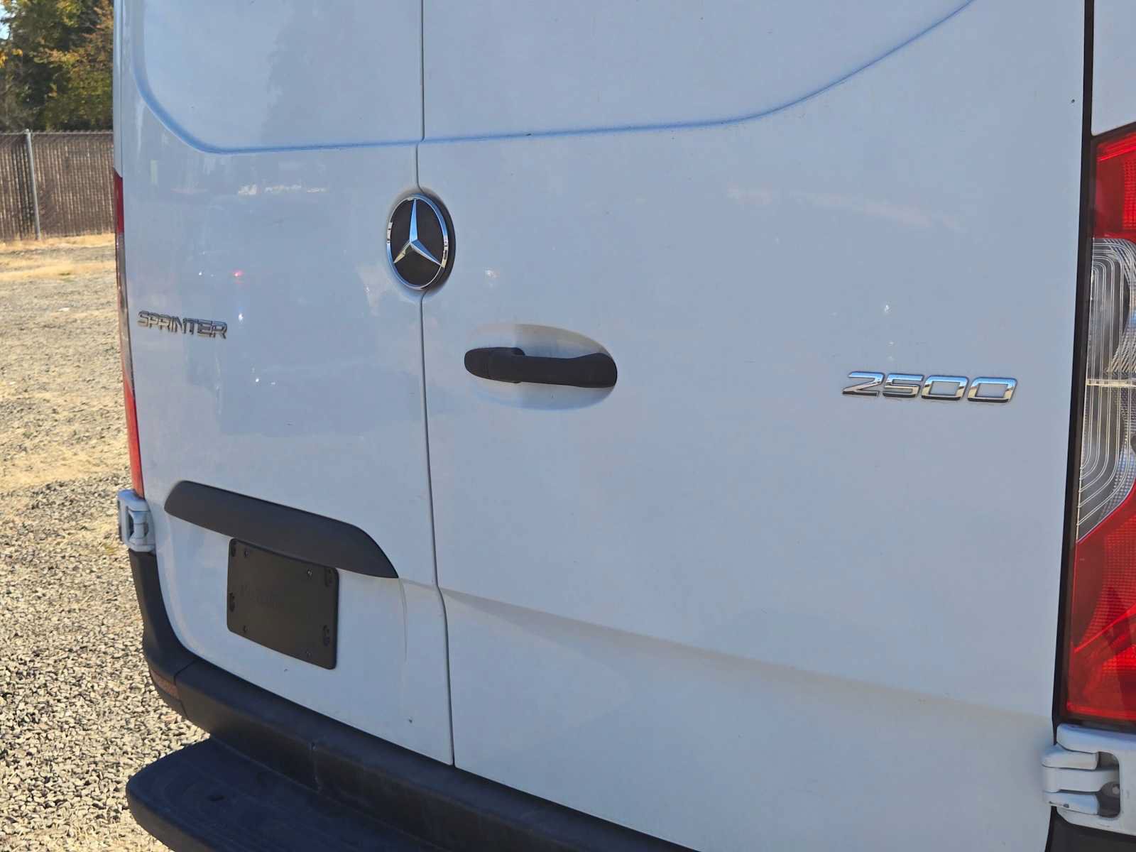 Used 2020 Mercedes-Benz Sprinter 2500 image 16