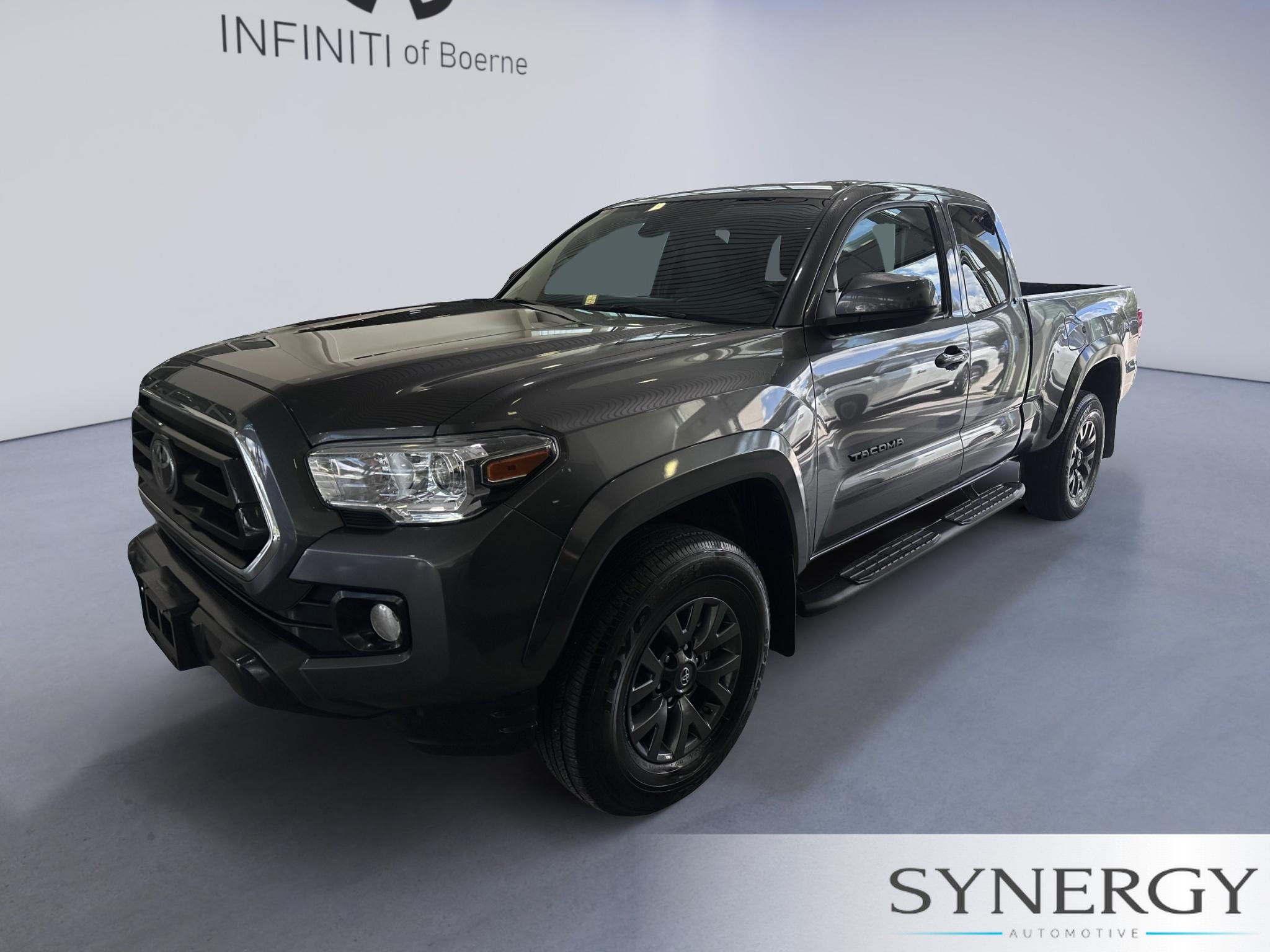 Used 2022 Toyota Tacoma SR5 w/ SR5 Appearance Package (SM) RWD image 1
