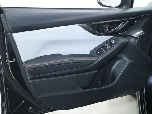 Used 2018 Subaru Crosstrek 2.0i Limited image 15