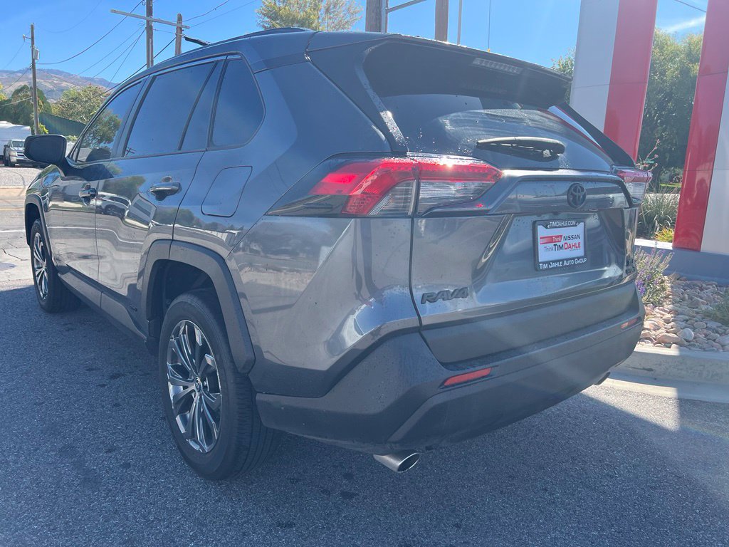 Used 2023 Toyota RAV4 XLE Premium AWD/4WD image 6