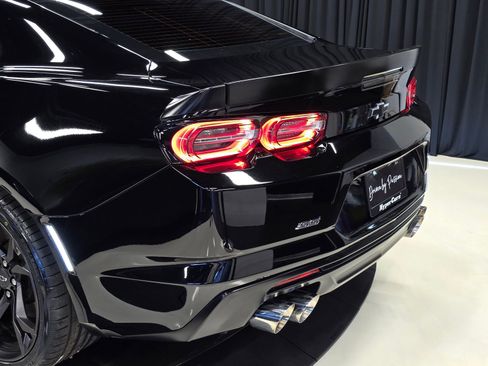 Used 2022 Chevrolet Camaro SS RWD image 50