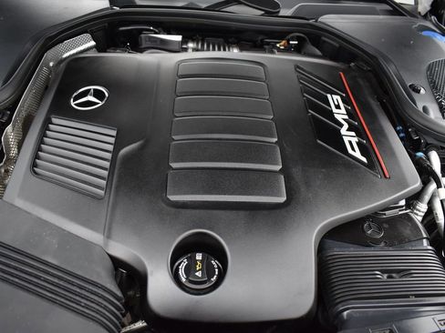 Used 2022 Mercedes-Benz AMG GT 43 image 32