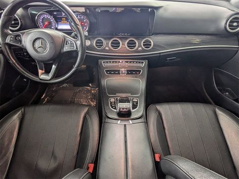 Used 2018 Mercedes-Benz E 300 image 30
