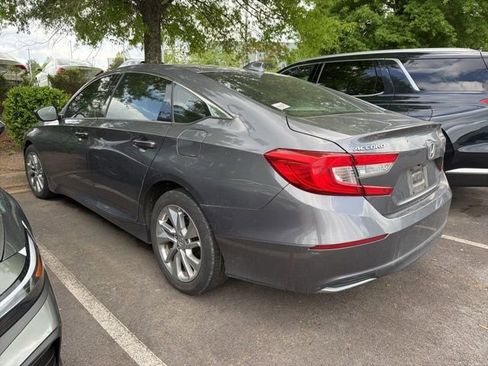 Used 2019 Honda Accord LX image 4