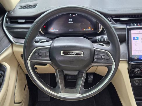 Used 2022 Jeep Grand Cherokee L Limited RWD image 22