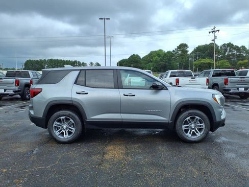 New 2026 GMC Terrain Elevation w/ LPO, Floor Liner Package image 3