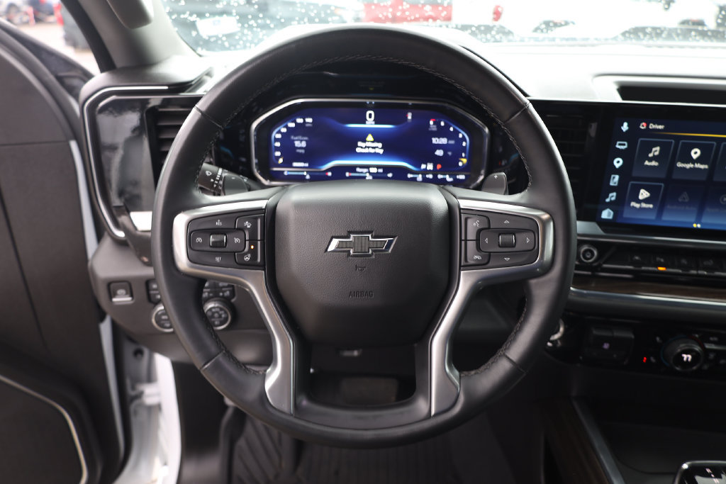 Used 2024 Chevrolet Silverado 1500 LT Trail Boss w/ LT Trail Boss Premium Package AWD/4WD image 13