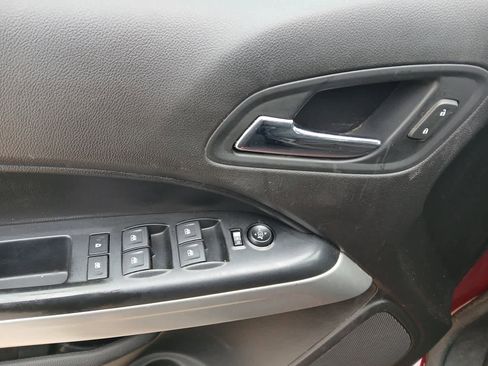Used 2018 Chevrolet Colorado LT w/ LT Convenience Package AWD/4WD image 15
