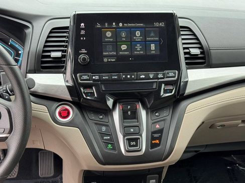 Used 2023 Honda Odyssey EX image 18