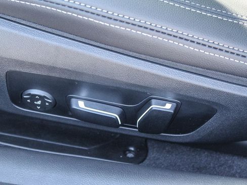 New 2026 BMW 430i Coupe w/ Parking Assistance Package image 21