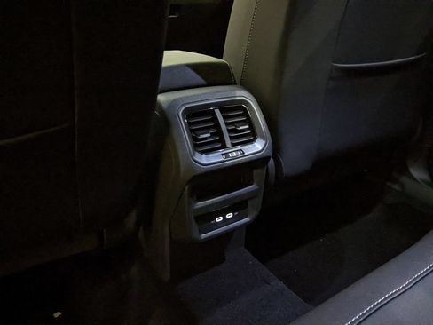 New 2026 Volkswagen Taos SEL AWD/4WD image 24