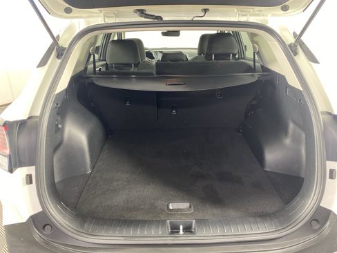 Used 2023 Kia Sportage LX image 32