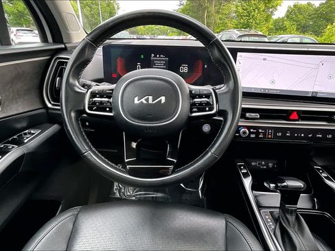Used 2024 Kia Sorento X-Line EX AWD/4WD image 7