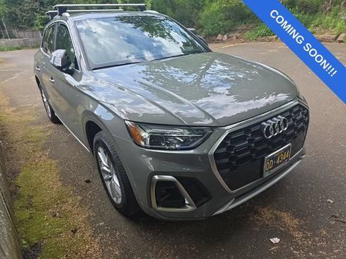 Used 2023 Audi Q5 2.0T Premium w/ Convenience Package AWD/4WD image 1